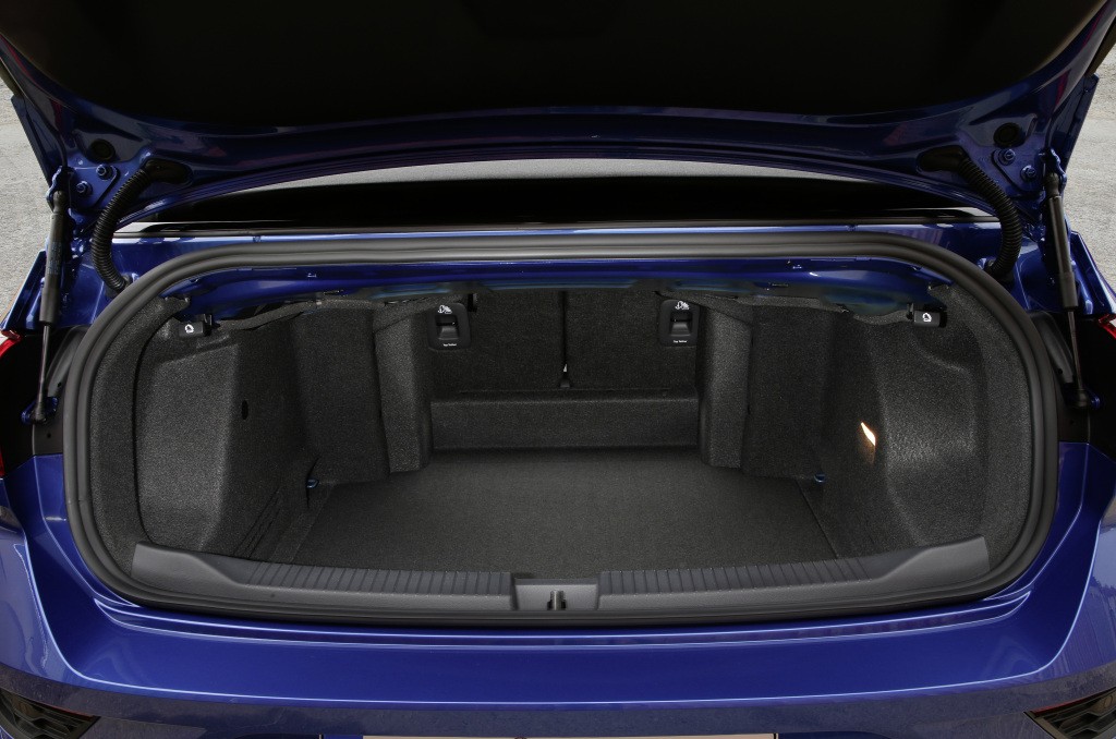 Volkswagen T-Roc Cabriolet photo 55