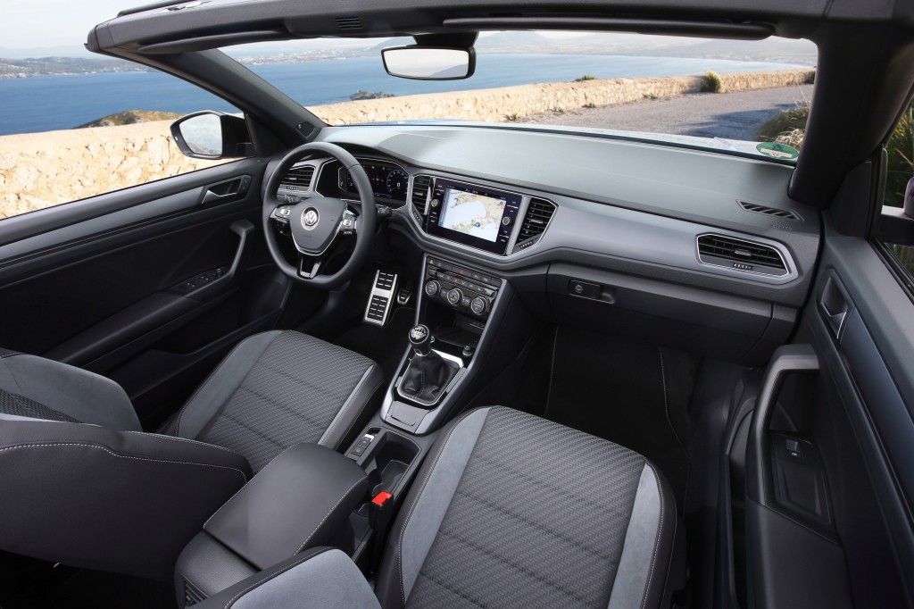 Volkswagen T-Roc Cabriolet photo 61