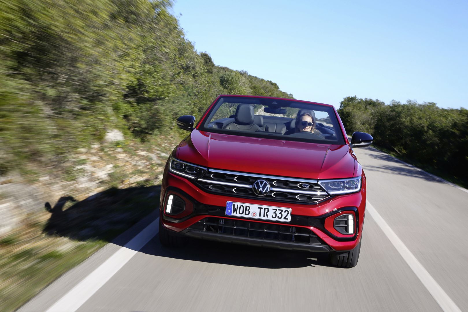 Volkswagen T-Roc Cabriolet photo 17