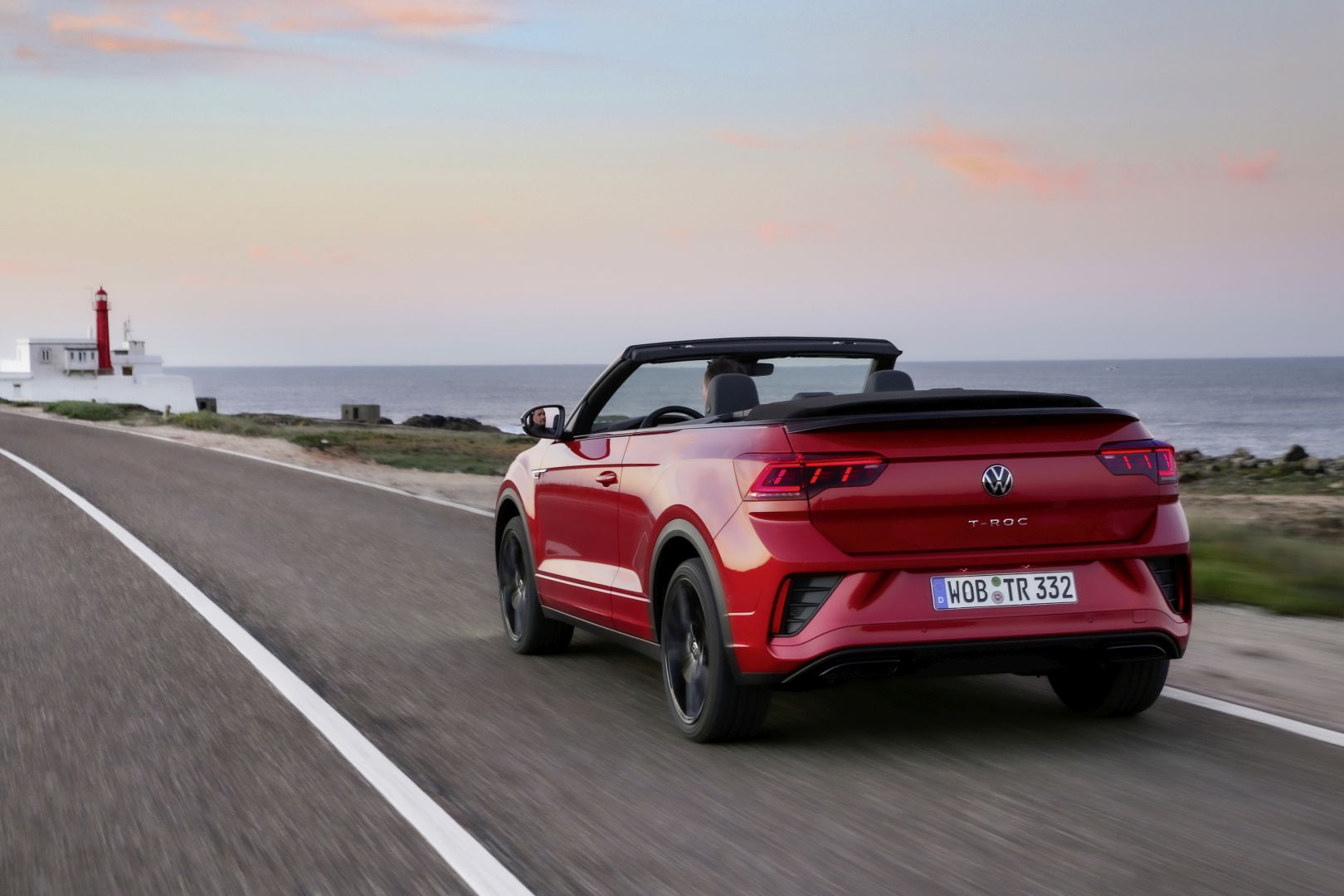 Volkswagen T-Roc Cabriolet photo 24