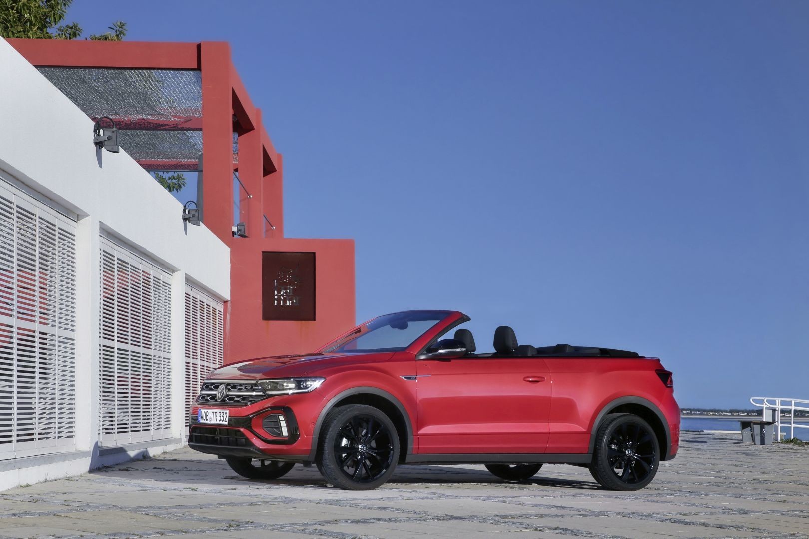 Volkswagen T-Roc Cabriolet photo 25