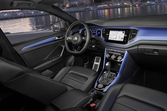 Volkswagen T-Roc R photo 32
