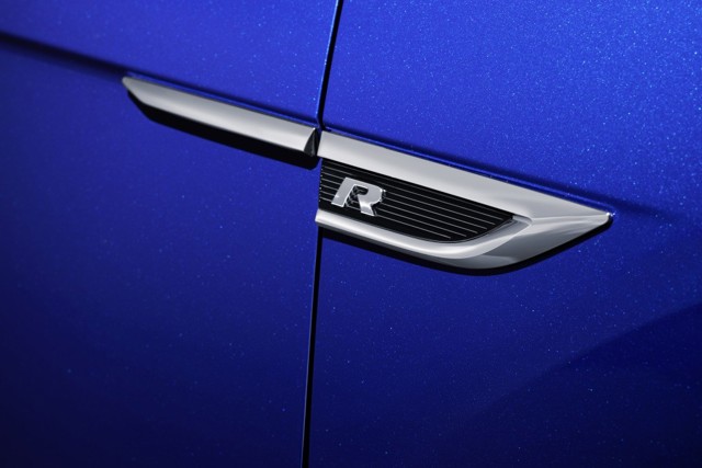 Volkswagen T-Roc R photo 4
