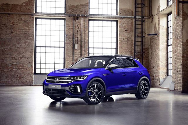 Volkswagen T-Roc R photo 1