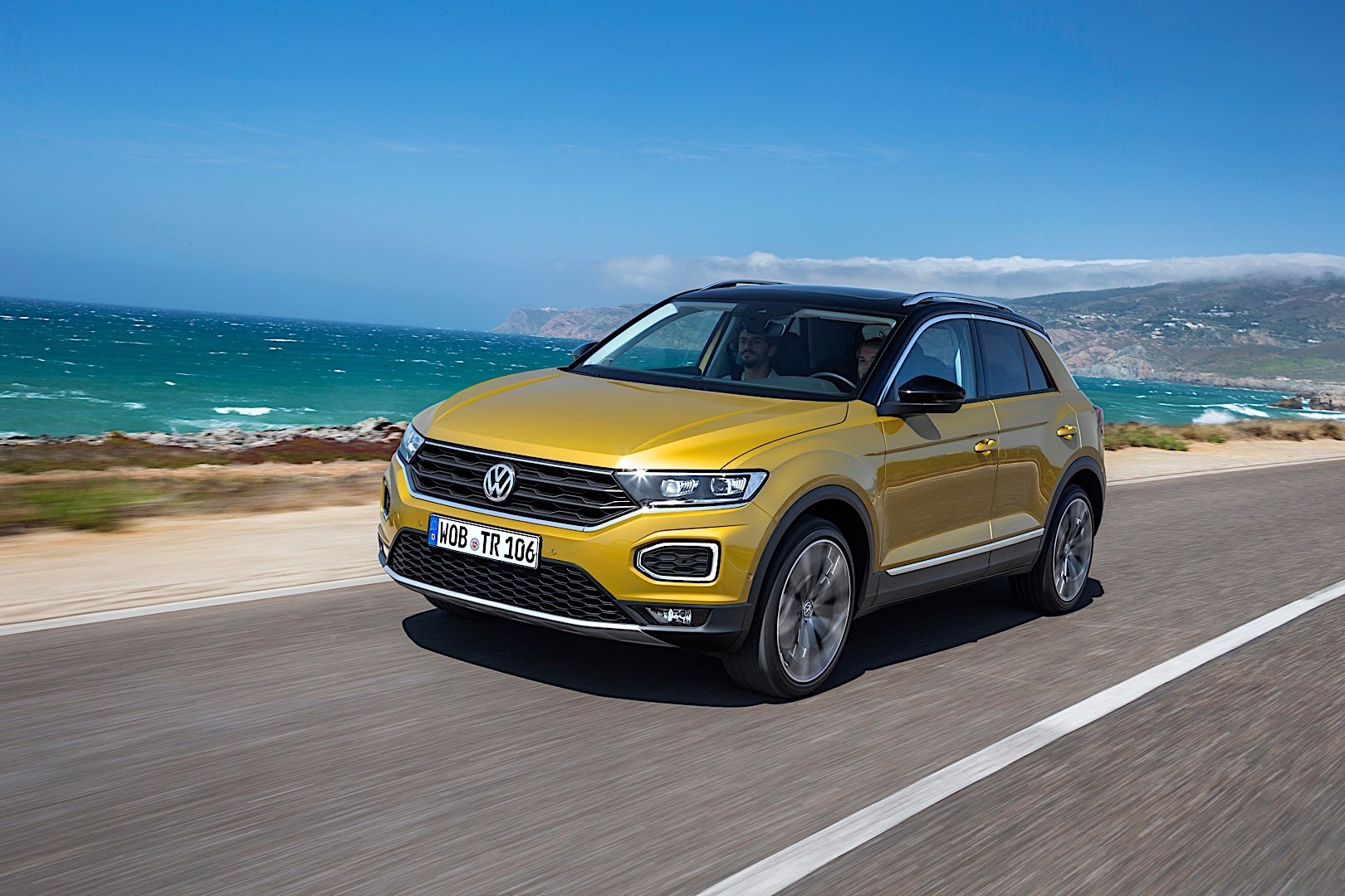 Volkswagen T-Roc photo 21