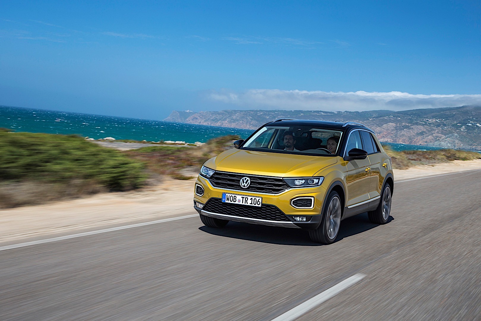Volkswagen T-Roc photo 28