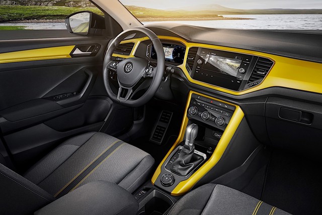 Volkswagen T-Roc photo 82