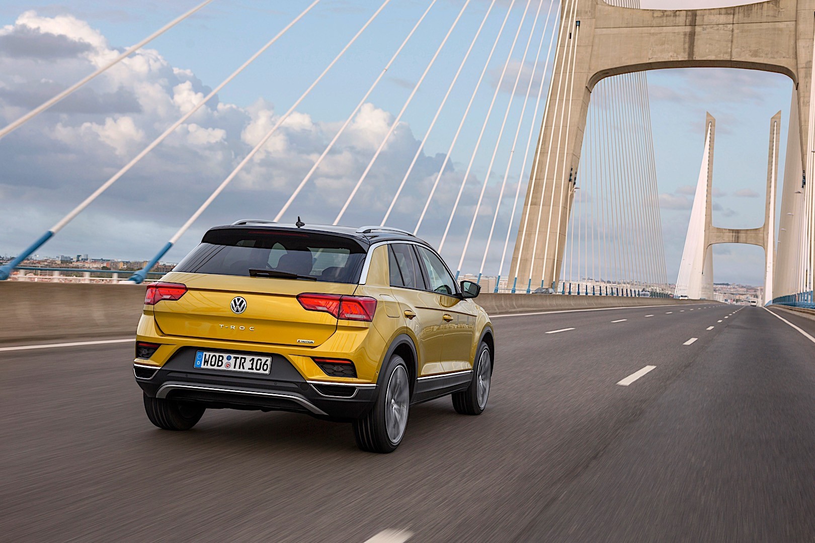 Volkswagen T-Roc photo 44