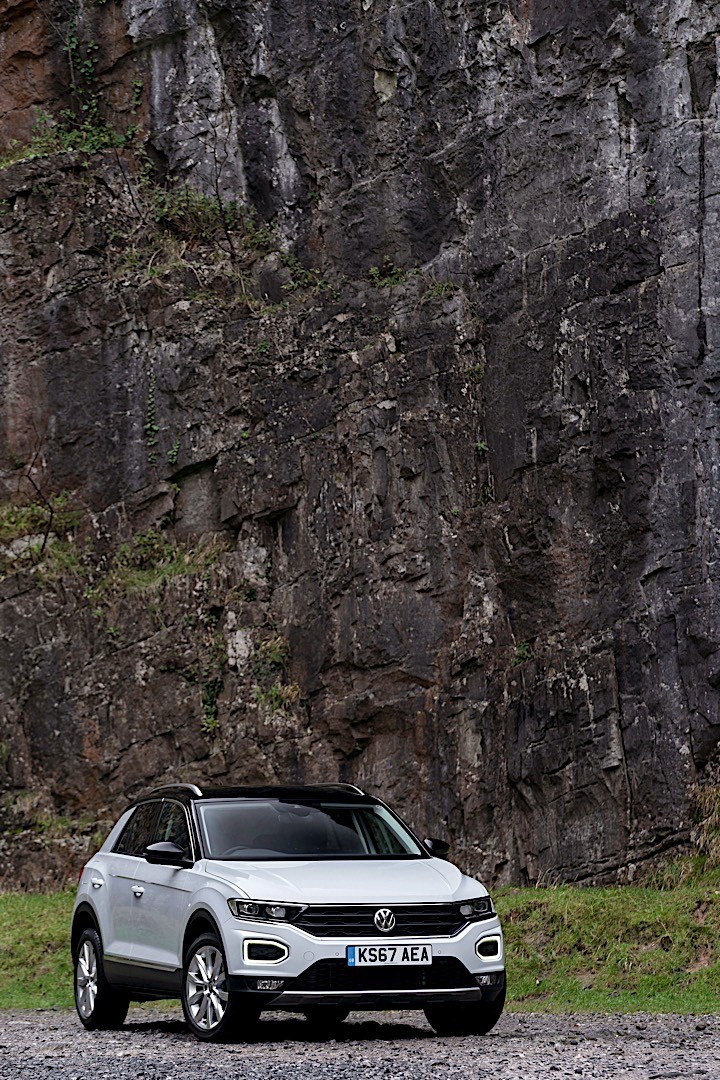Volkswagen T-Roc photo 46