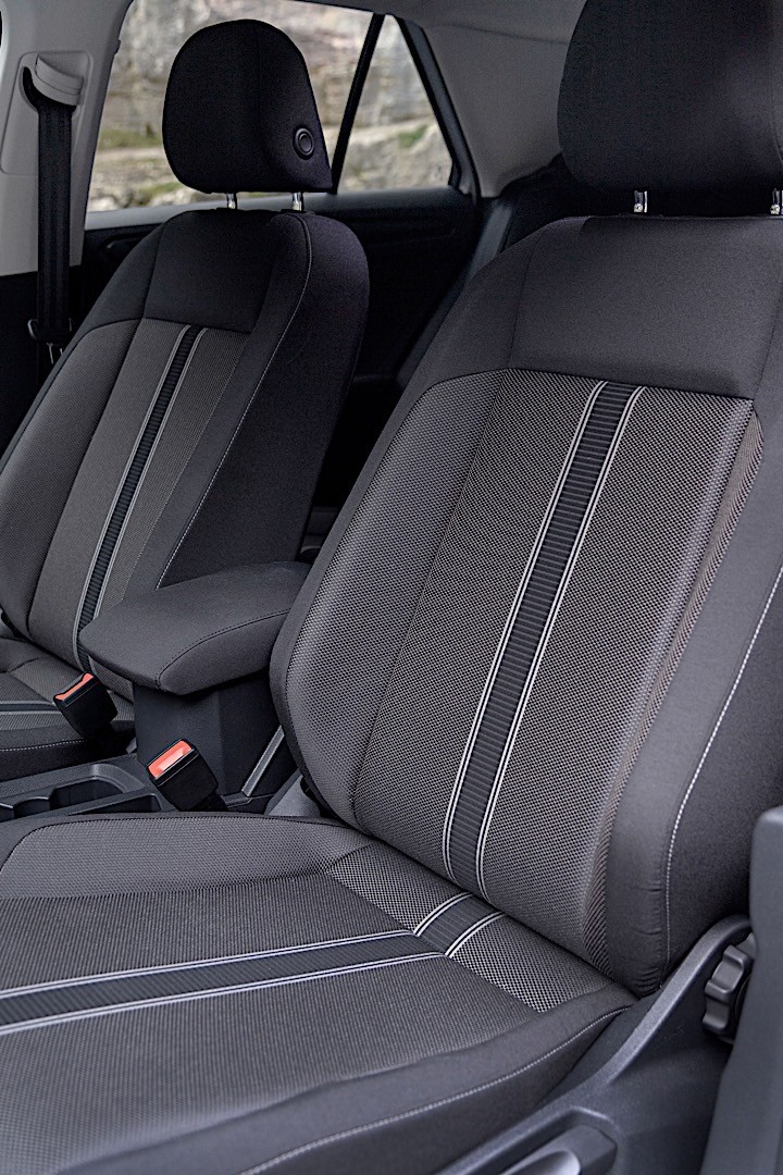 Volkswagen T-Roc photo 89