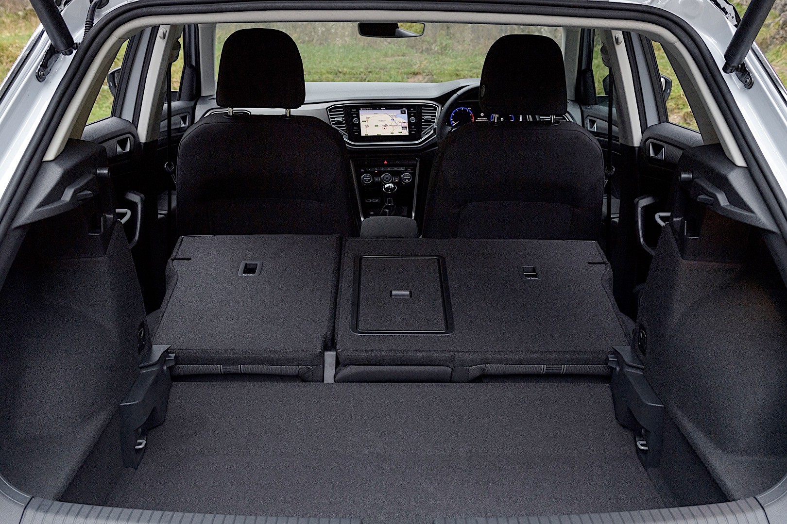 Volkswagen T-Roc photo 91