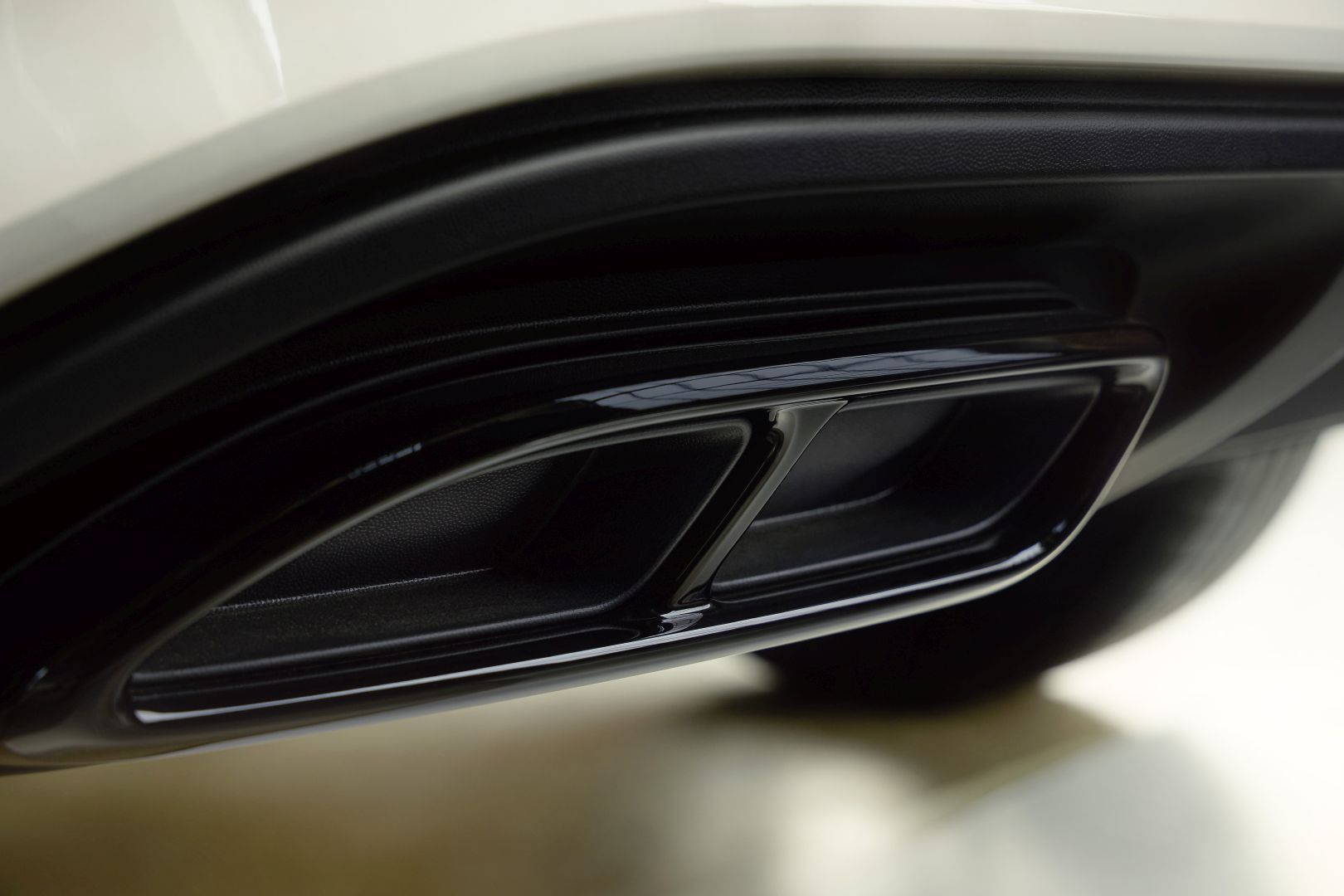 Volkswagen T-Roc photo 9