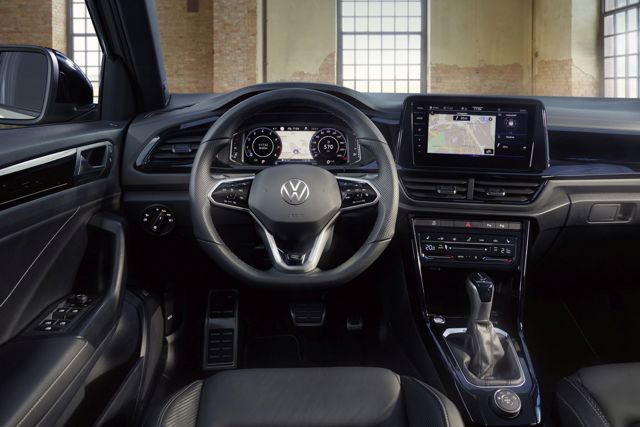 Volkswagen T-Roc photo 13