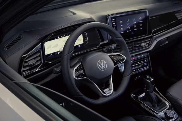 Volkswagen T-Roc photo 15