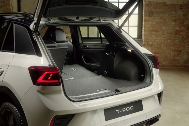 Volkswagen T-Roc photo 17