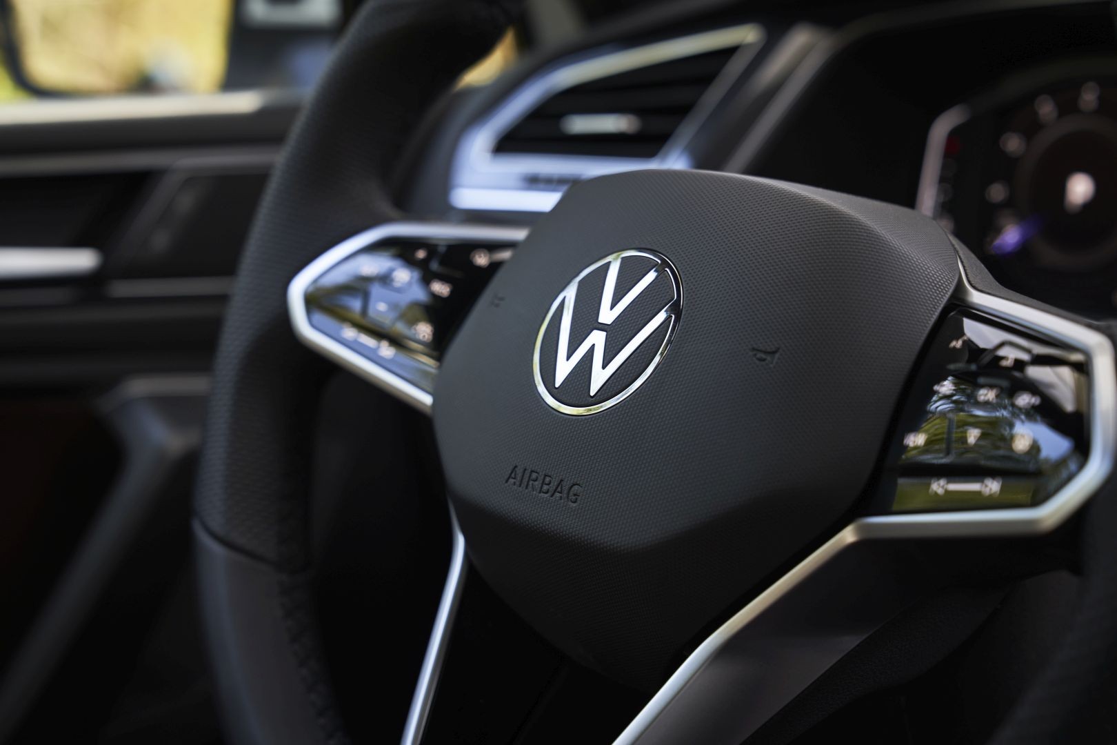 Volkswagen Tiguan (Us) photo 102