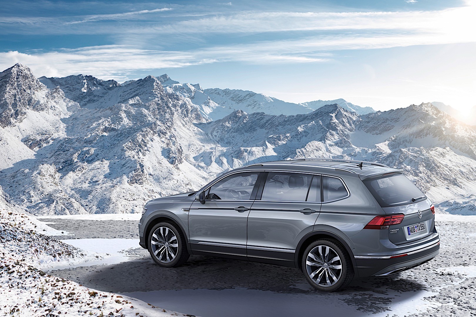Volkswagen Tiguan Allspace photo 12