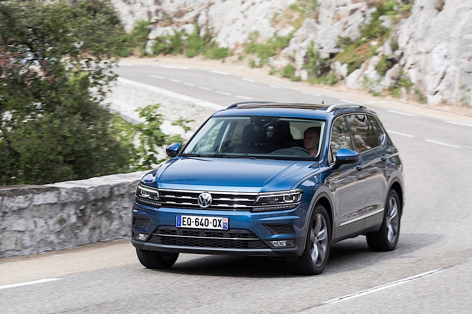 Volkswagen Tiguan Allspace photo 21