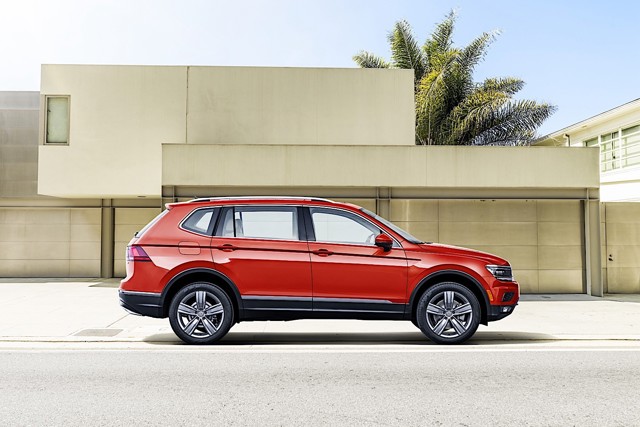 Volkswagen Tiguan Allspace photo 3