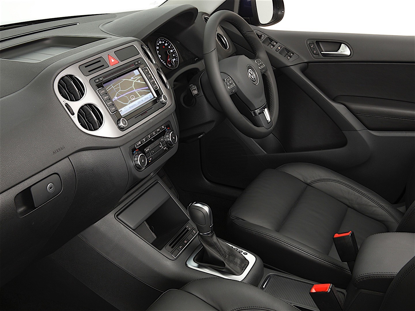 Volkswagen Tiguan photo 86