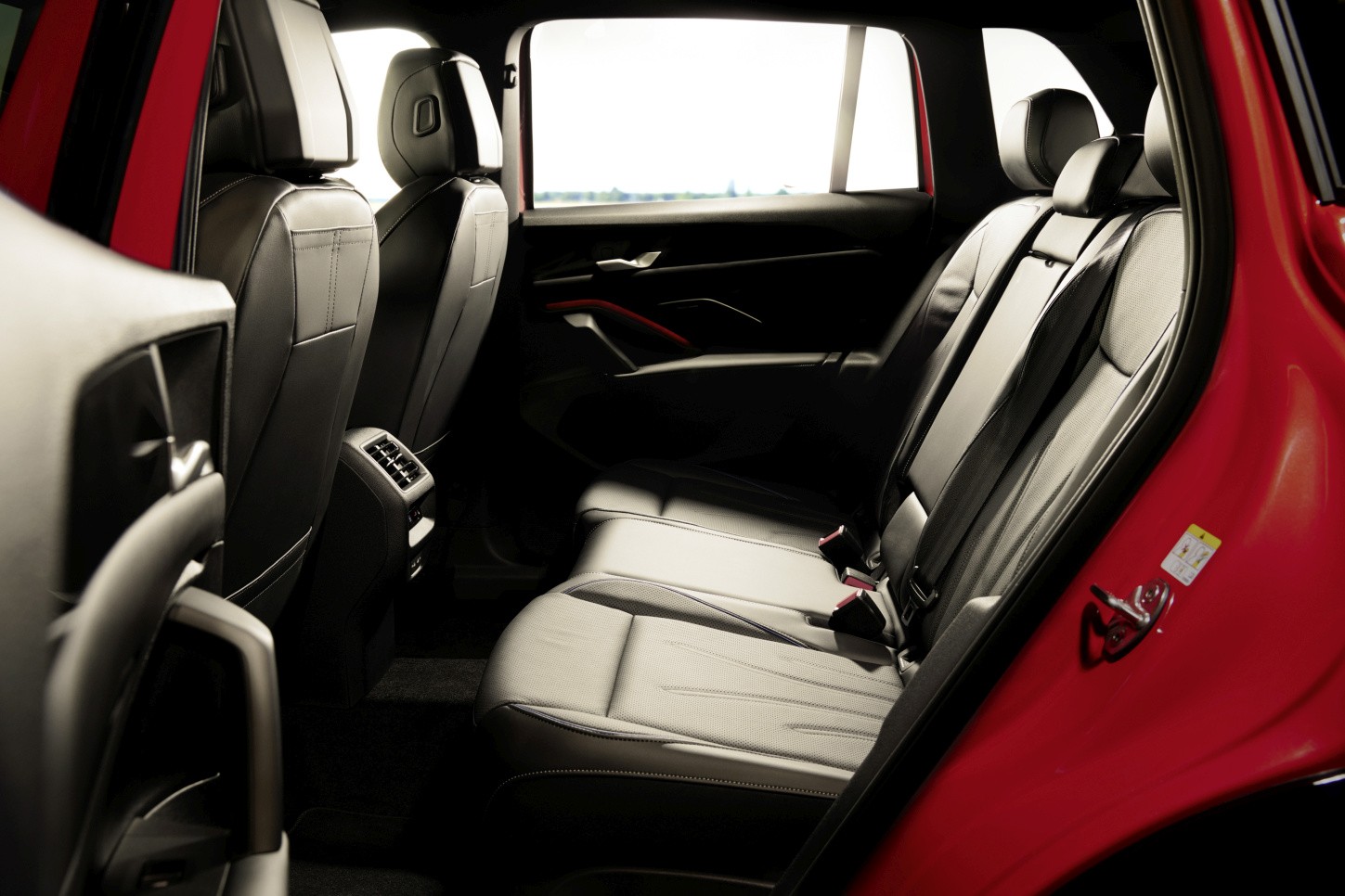 Volkswagen Tiguan photo 64