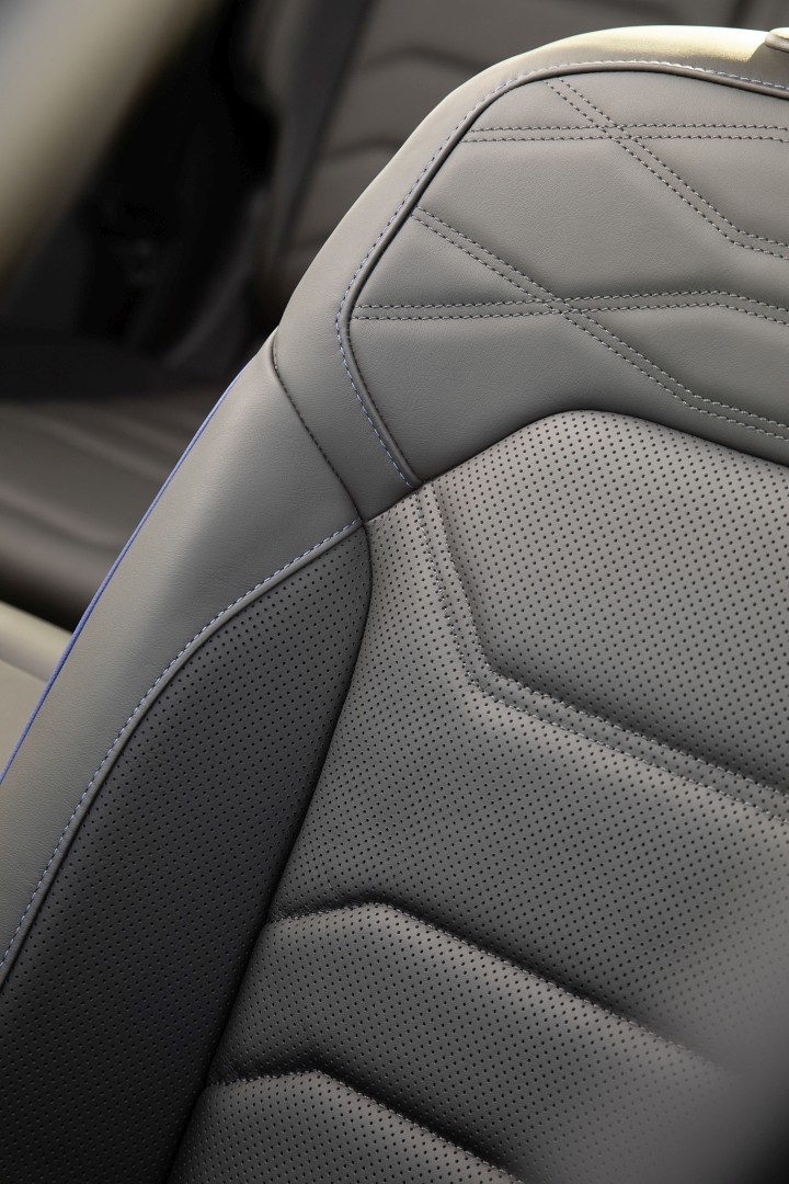 Volkswagen Touareg R photo 90