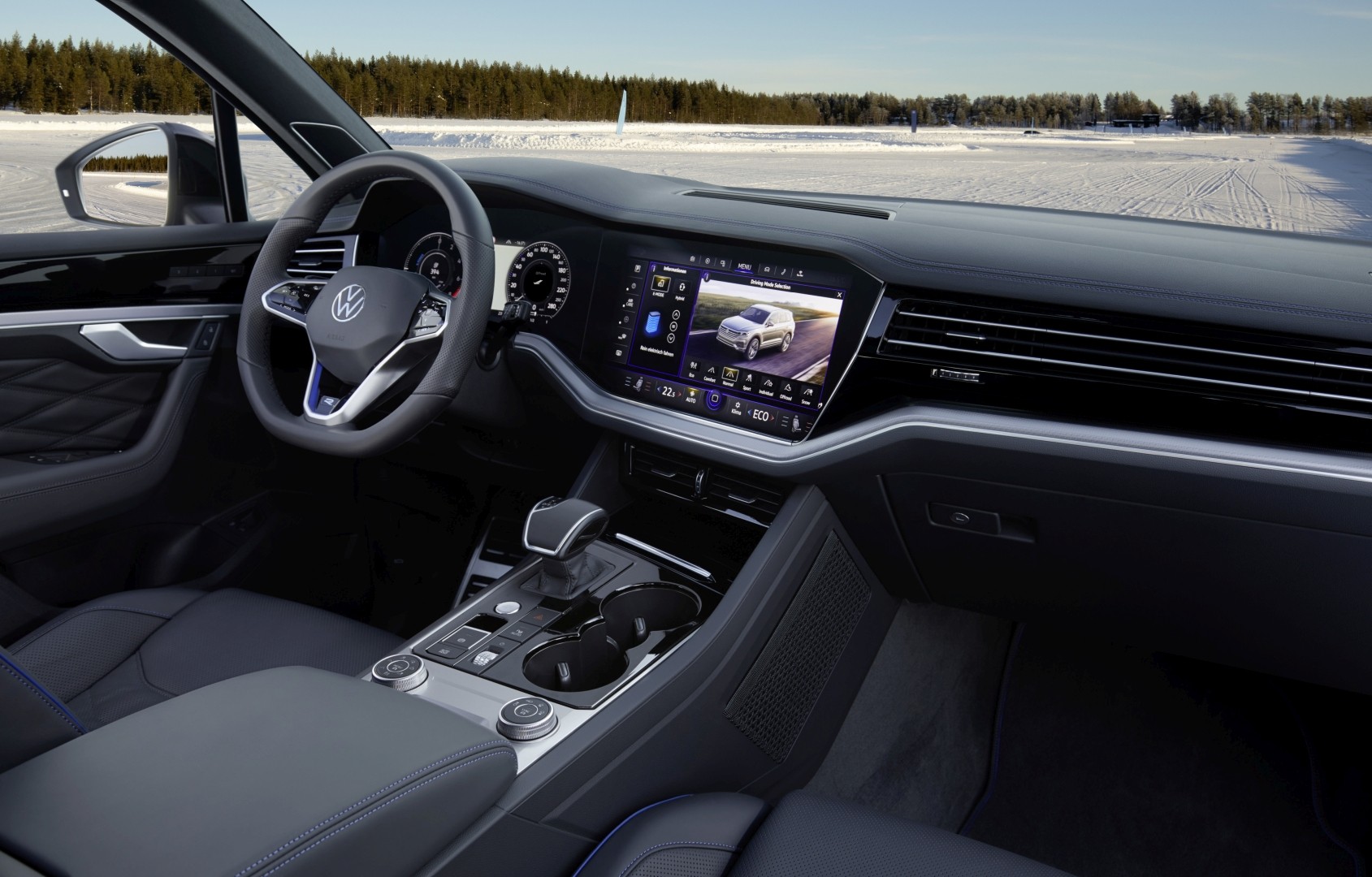 Volkswagen Touareg R photo 91