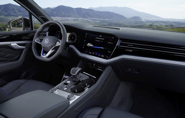 Volkswagen Touareg R photo 79