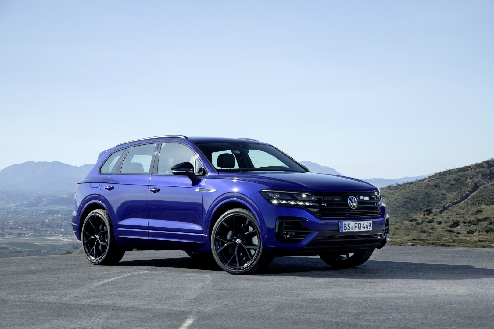 Volkswagen Touareg R photo 19