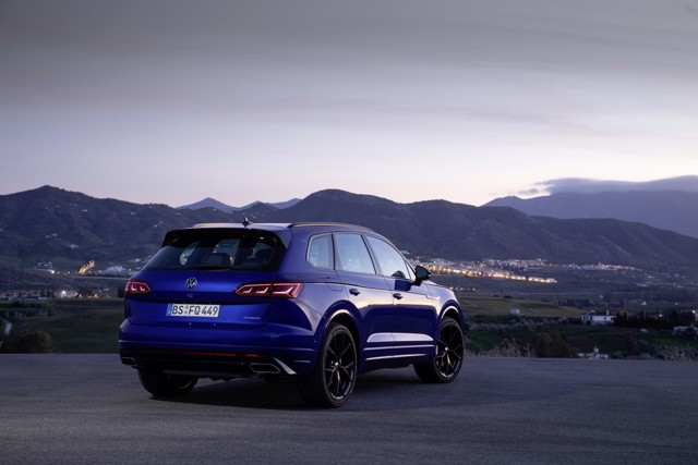 Volkswagen Touareg R photo 29
