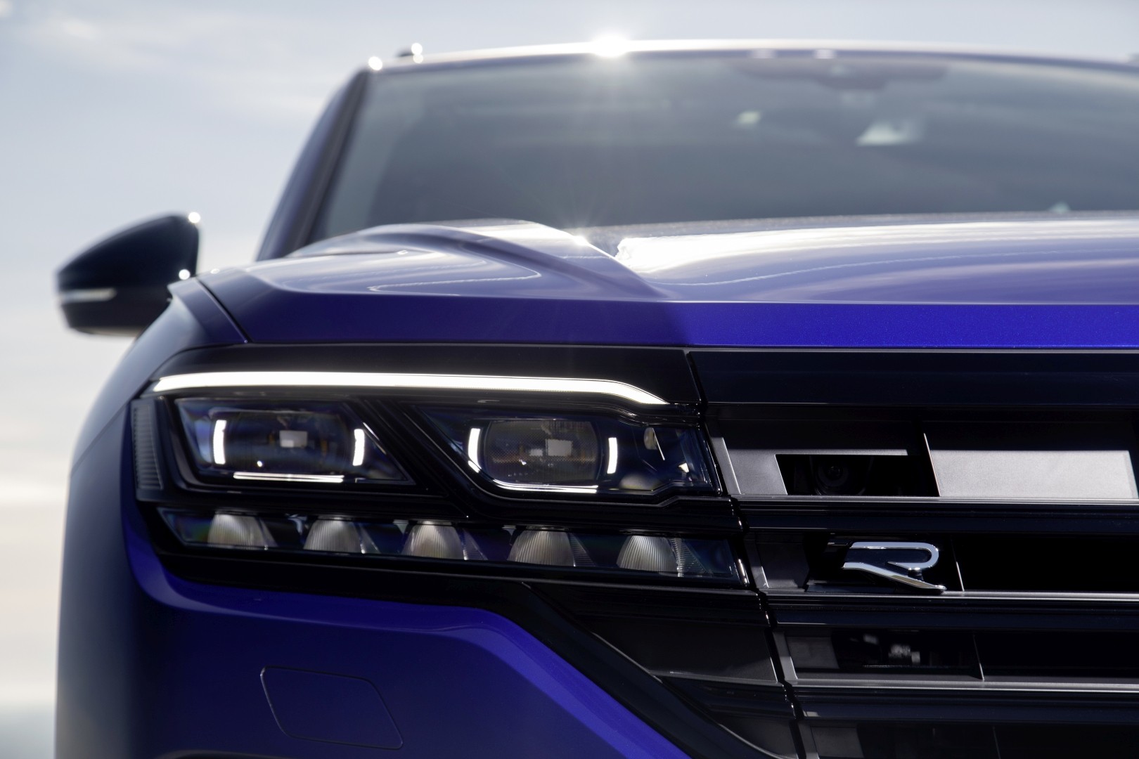 Volkswagen Touareg R photo 36