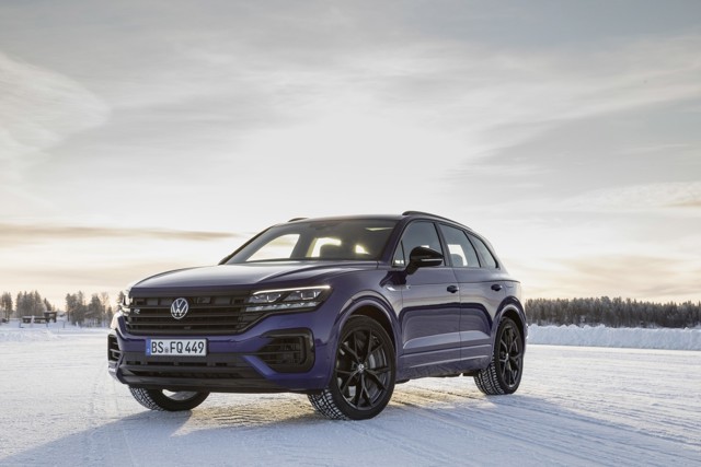 Volkswagen Touareg R photo 44