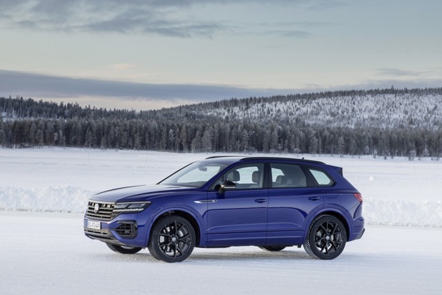 Volkswagen Touareg R photo 51