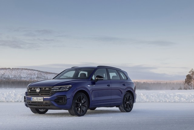 Volkswagen Touareg R photo 52