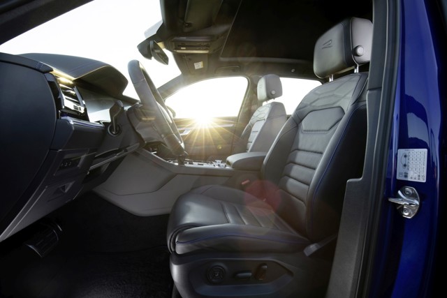 Volkswagen Touareg R photo 83