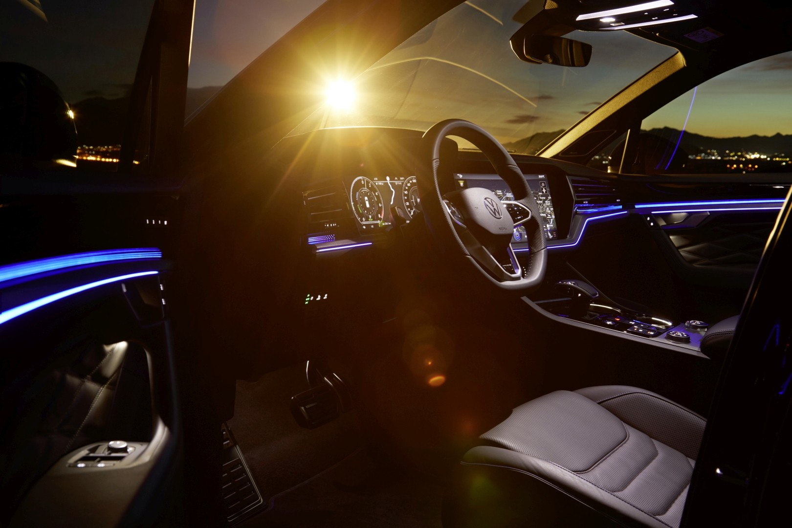 Volkswagen Touareg R photo 85