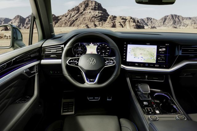 Volkswagen Touareg R photo 48
