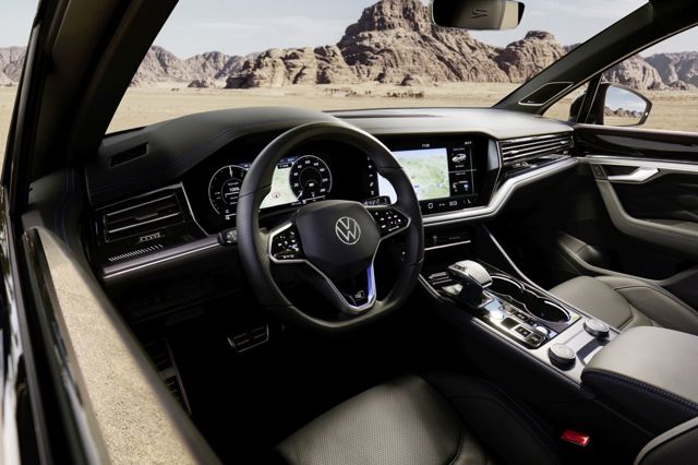 Volkswagen Touareg R photo 61