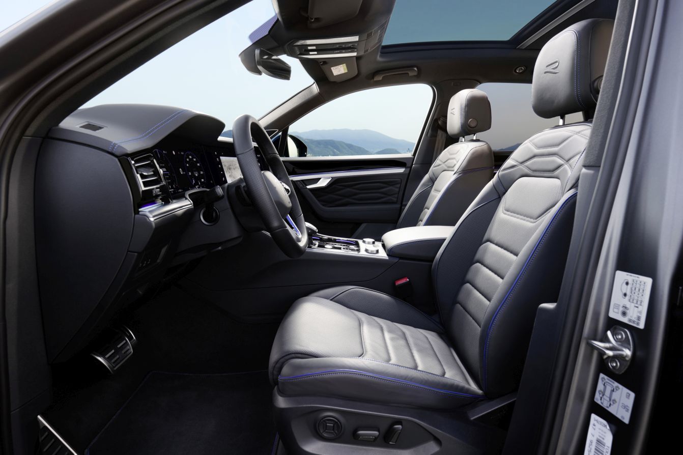 Volkswagen Touareg R photo 63