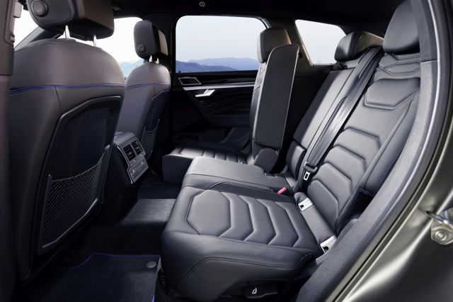 Volkswagen Touareg R photo 67