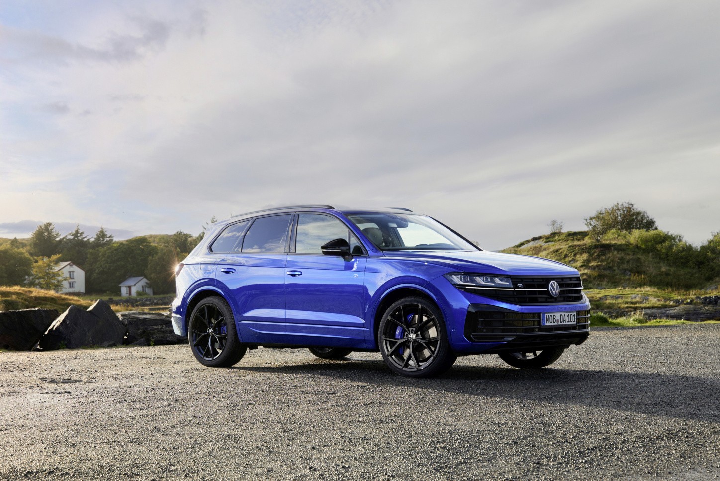 Volkswagen Touareg R photo 30