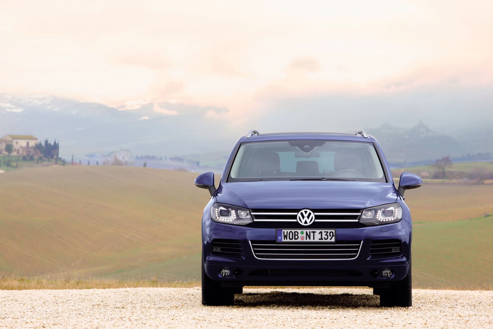 Volkswagen Touareg photo 52