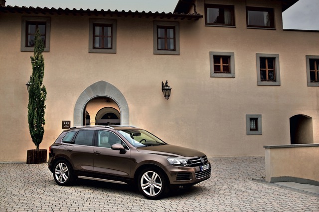 Volkswagen Touareg photo 12