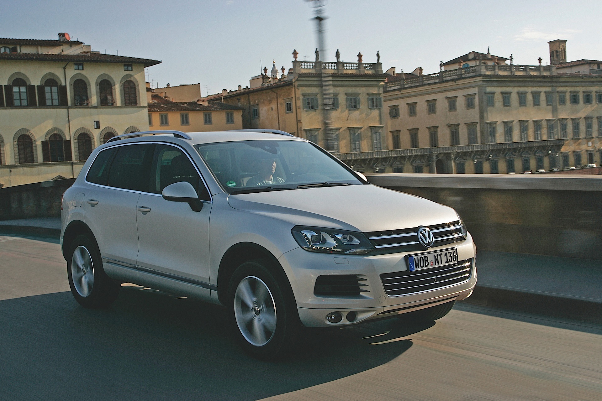 Volkswagen Touareg photo 29