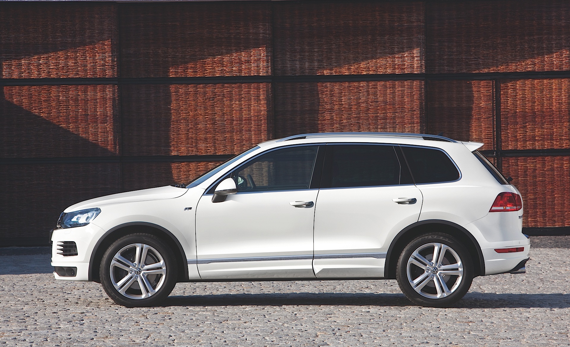Volkswagen Touareg photo 38