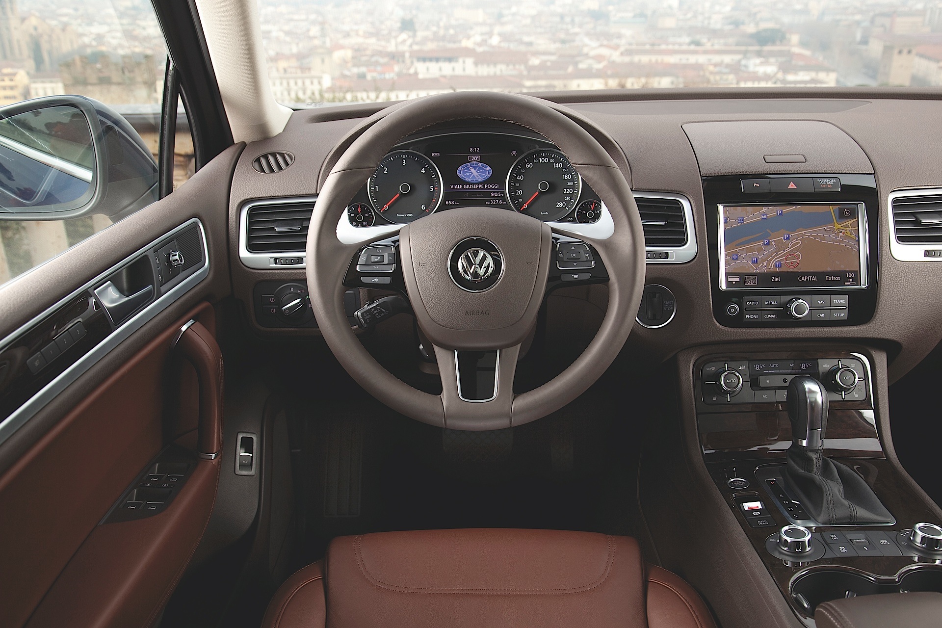 Volkswagen Touareg photo 64