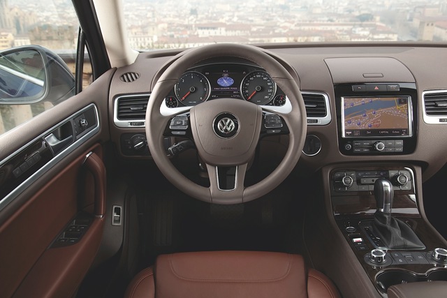 Volkswagen Touareg photo 64