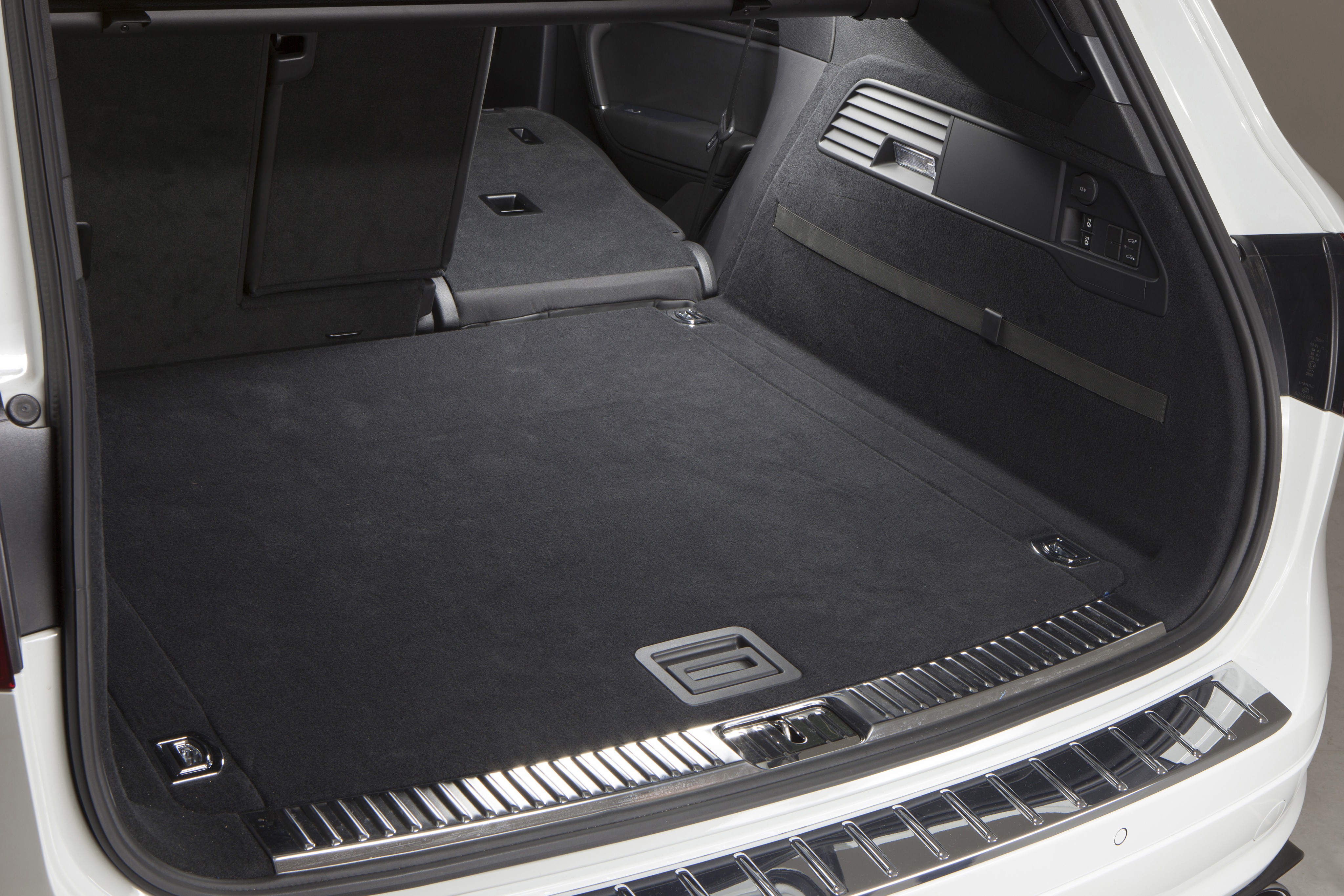 Volkswagen Touareg photo 87