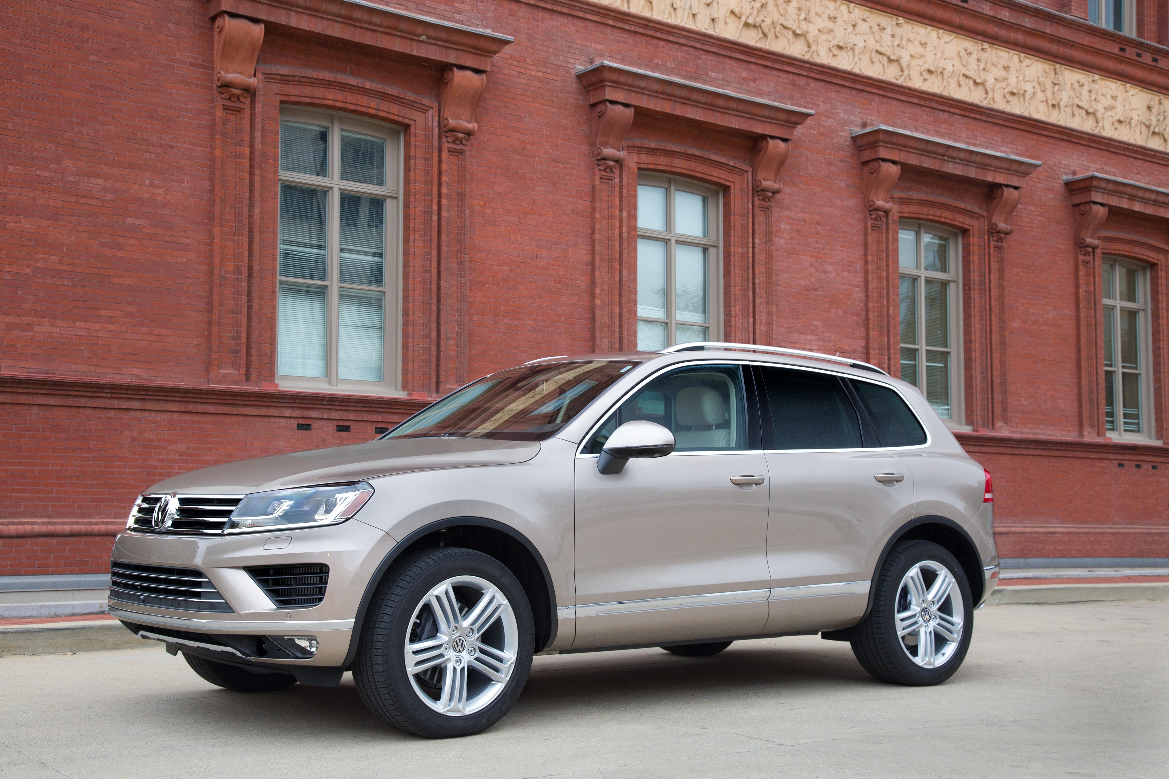 Volkswagen Touareg photo 48