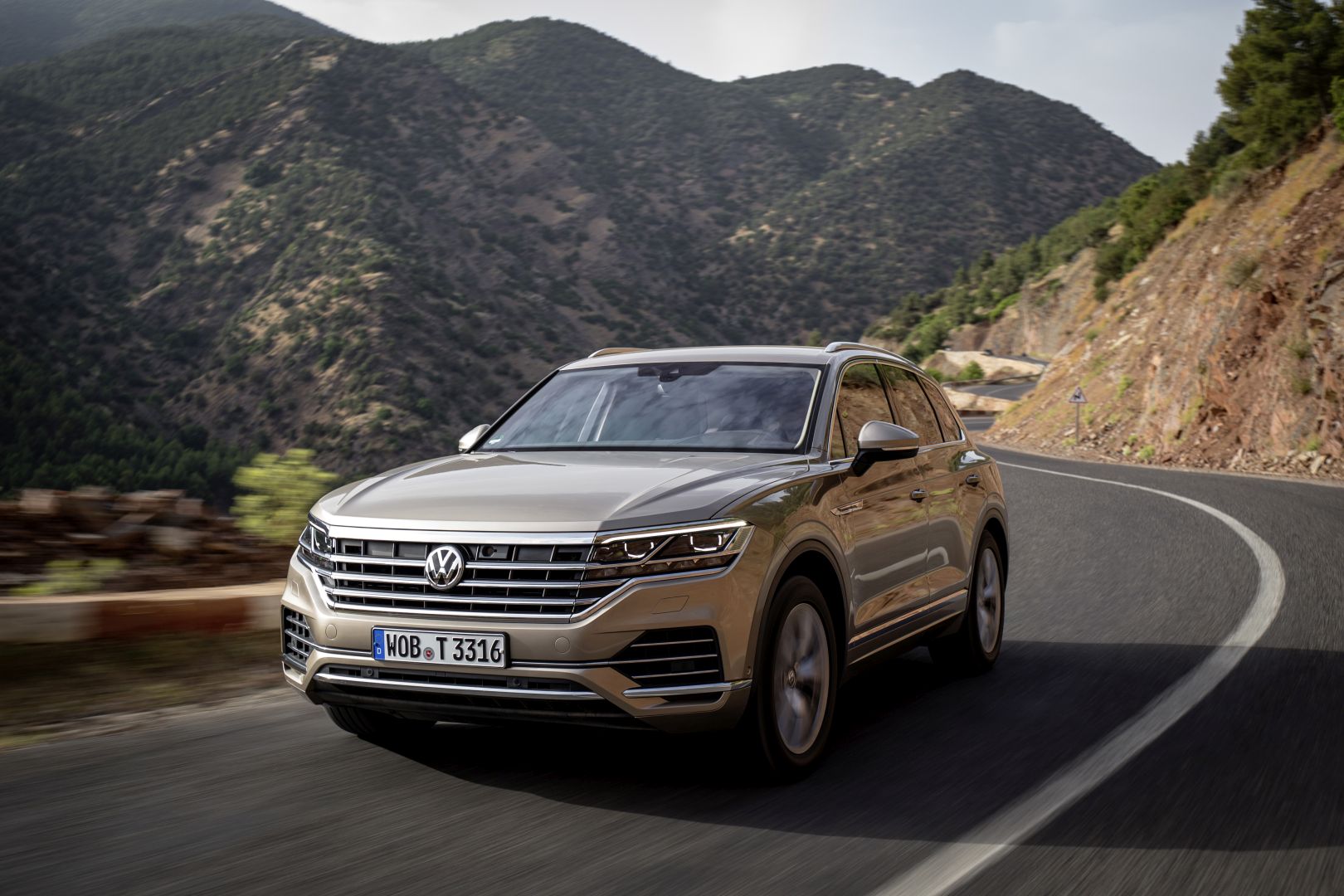 Volkswagen Touareg photo 90